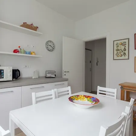 Azzurra House